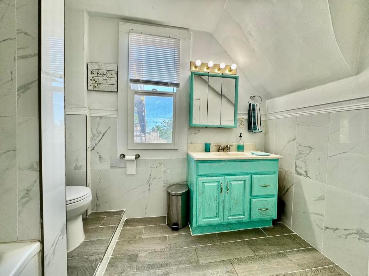 Cozy Private Room With Shared Bathroom On The 1St Floor - Conveniently Located Near Seatac Airport And Downtown Seattle Bagian luar foto